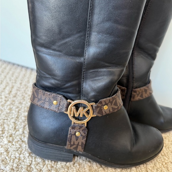 Girls Micheal Kors riding boots size 12 - Picture 3 of 8
